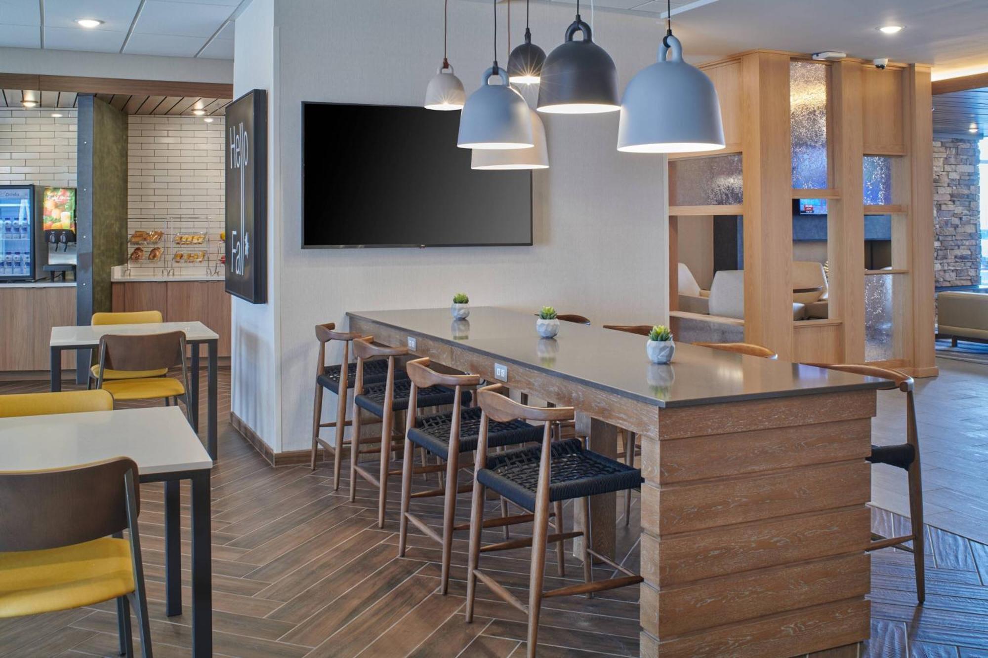Fairfield Inn & Suites By Marriott Louisville Jeffersonville Exteriör bild